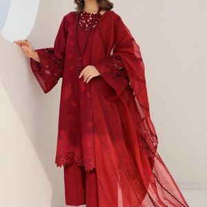 Elegant Red Long Sleeve Dress